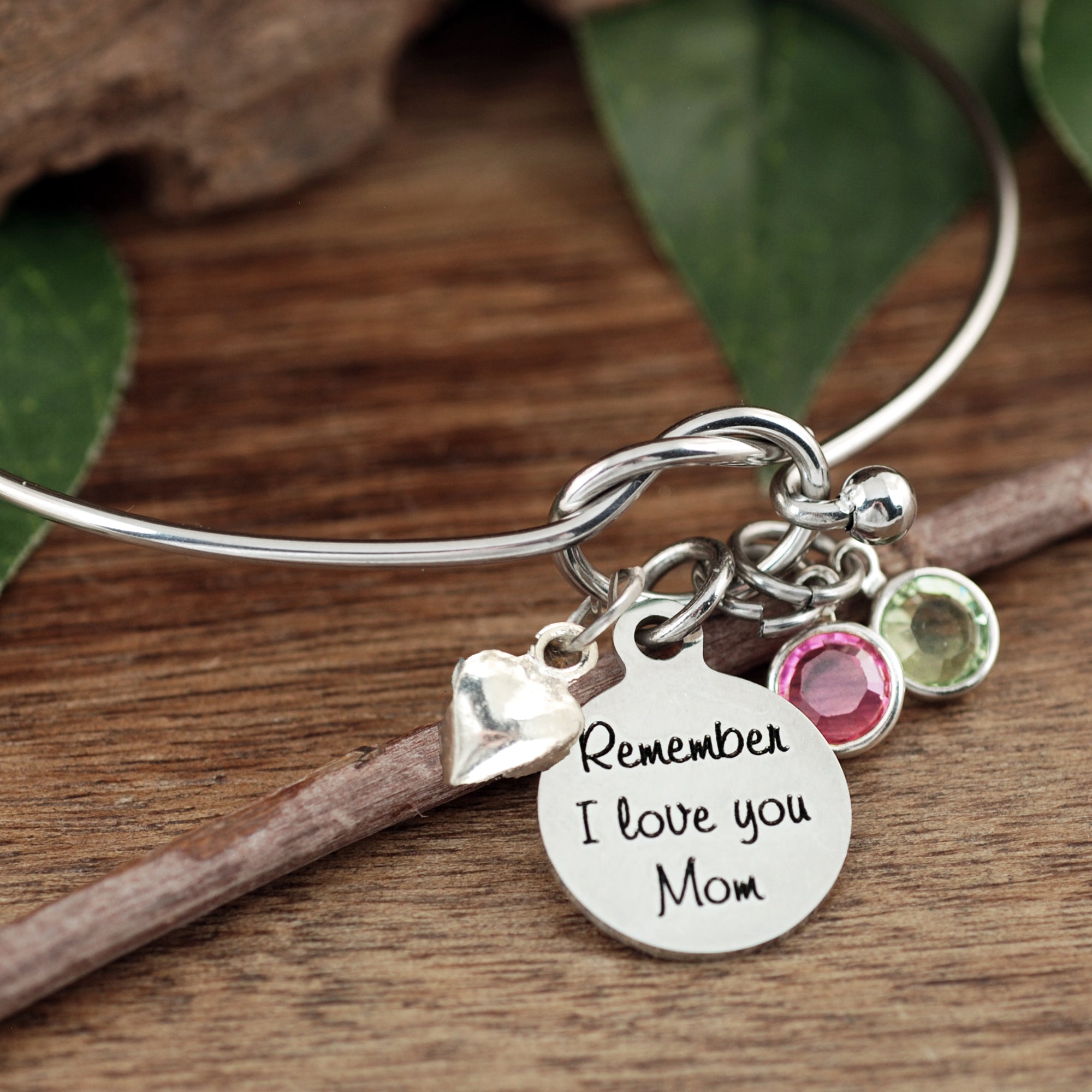 I love deals you mum bracelet