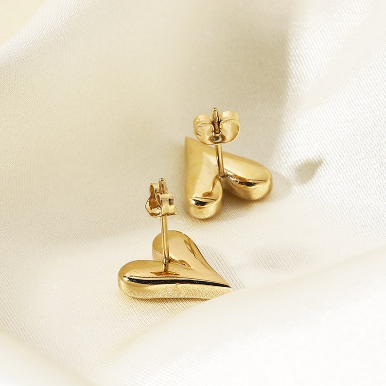 Heart Stud Earrings - 14kt Gold Plated