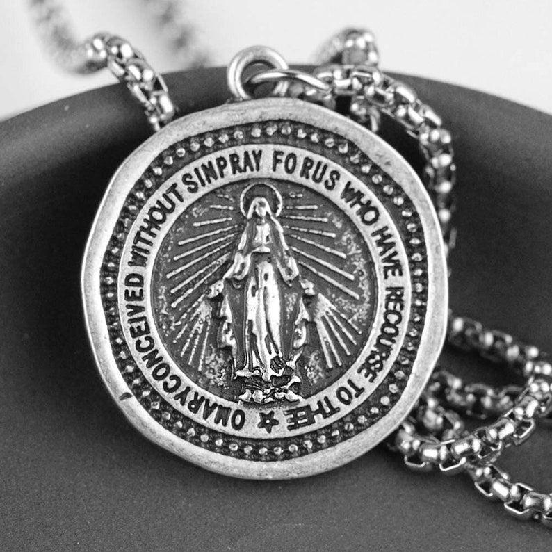 Men's Virgin Mary Necklace - Godfullness